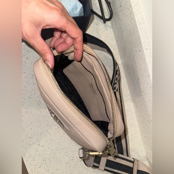 PRADA Small Leather Bag in Pink. Brand new from Saks Fifth Ave. - Picture 11 of 12